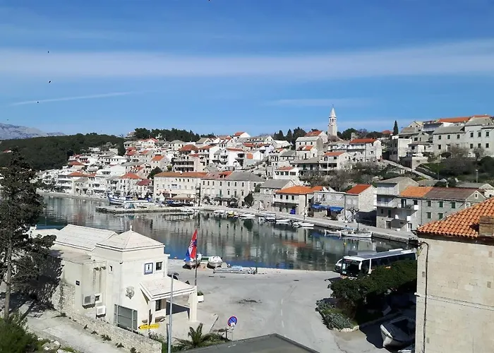 Mery Povlja (Brac)